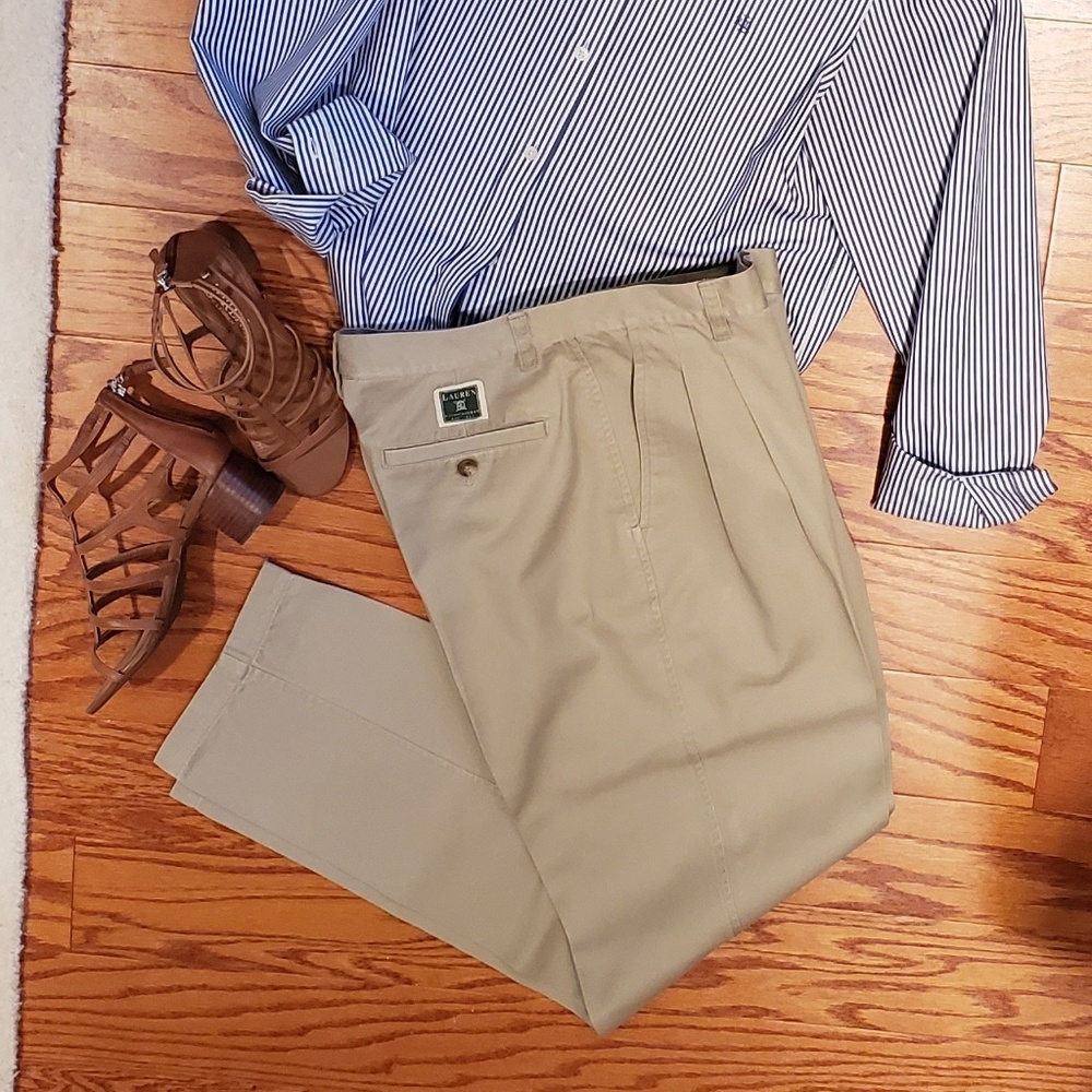 RALPH LAUREN KHAKI PANTS - BOOT CUT - 8 PETITE